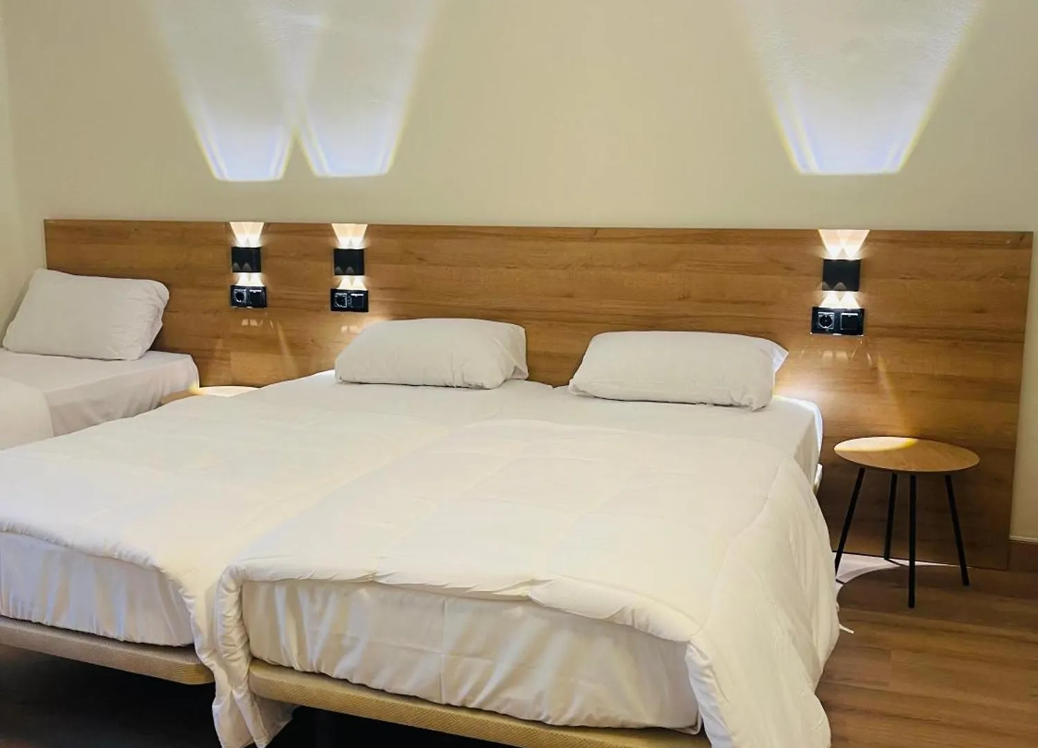 Cubez Viladrau Hostel